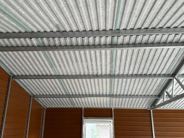 Mobilgaraz 6m x 6m, Nyeregtető - obrazek 2